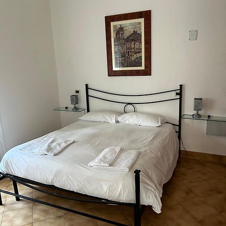 Eugenia E Donato Villa Napels Buitenkant foto